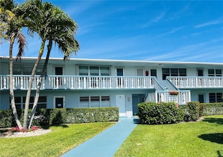 59 Berkshire C Unit 59c, West Palm Beach, FL 33417