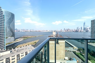 20 Newport Pkwy Unit 2508, Jersey City, NJ 07310
