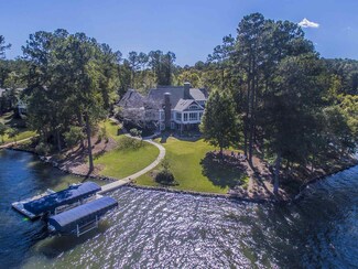 1471 N Shore Dr, Greensboro, GA 30642