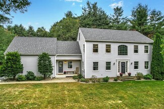105 Willow Brook Rd, Holden, MA 01520