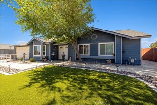 13543 Avenal St, Hesperia, CA 92345