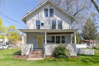 33 Hood St, Winooski, VT 05404