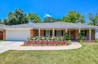 9806 Larston St, Houston, TX 77055