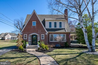 14 Carlisle Ave, Reading, PA 19609