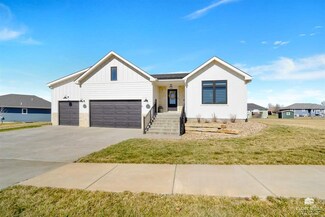 4126 Tyler Ct, Manhattan, KS 66502
