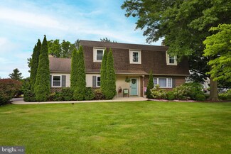 28 W Hillcrest Ave, Chalfont, PA 18914
