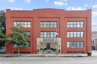 760 Magazine St Unit 304, New Orleans, LA 70130