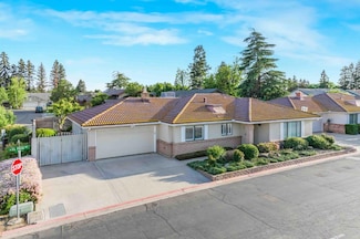 937 E El Paso Ave, Fresno, CA 93720