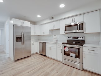 14 William St Unit 1, Worcester, MA 01609