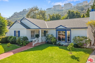 11806 Bellagio Rd, Los Angeles, CA 90049