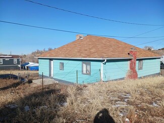 1219 Carbon, Trinidad, CO 81082