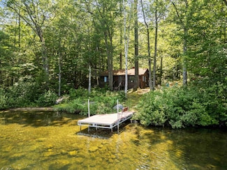 157 Kanasatka Rd, Moultonborough, NH 03254