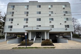 10 Orchard St Unit 2H, Hackensack, NJ 07601
