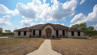 240 County Road 2112, Alice, TX 78332