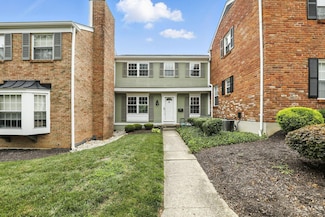 13 Applewood Dr Unit 13, Fairfield, OH 45014