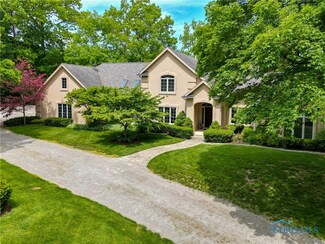 7164 Coder Rd, Maumee, OH 43537