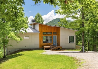 209 Brannon Ridge, Young Harris, GA 30582