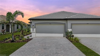 19604 Hinkley Dr, Estero, FL 33928