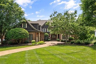 245 Fox Lake Ct, Winston Salem, NC 27106