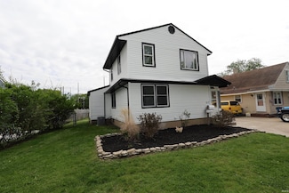 217 Guam Ave, Mishawaka, IN 46545