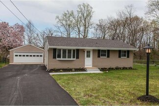 462 Timberline Dr, Mount Laurel, NJ 08054