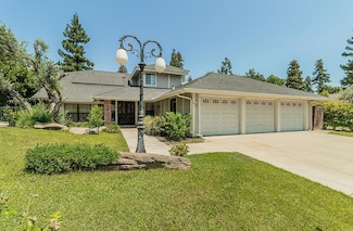 75 Adler Ave, Clovis, CA 93612