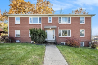 104 Espanola Ave Unit 3, Kalamazoo, MI 49004