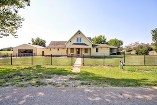 431 E Aspen Ave, Pond Creek, OK 73766