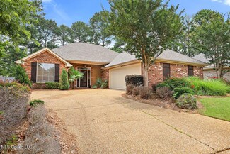 220 Bedford Dr, Brandon, MS 39047