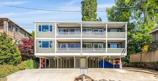 730 1st St S Unit 2, Kirkland, WA 98033