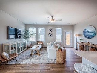 2547 Ruby Dixon Crossing Dr Unit 17, Gastonia, NC 28056