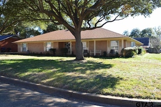 306 Beverly St, Longview, TX 75601