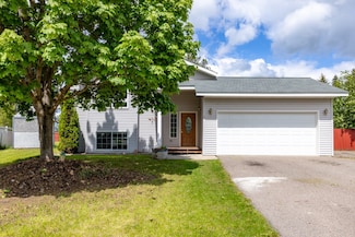 5 Darlene Rd, Columbia Falls, MT 59912