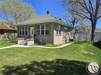 212 S Merriam Ave, Miles City, MT 59301