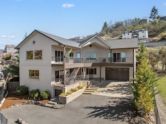 4155 Barbara Jean Way, Medford, OR 97504
