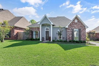 17738 Lake Azalea Dr, Baton Rouge, LA 70817