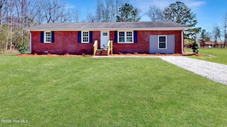 677 Rhodestown Rd, Jacksonville, NC 28540