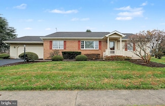 6134 Battersea Pkwy, Mechanicsburg, PA 17050