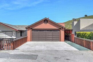 425 Copeland St, Pacifica, CA 94044