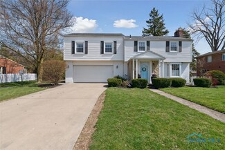 2348 Manchester Blvd, Ottawa Hills, OH 43606