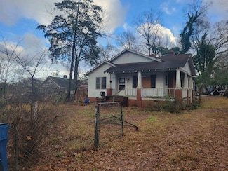 828 Brewer Ave, Greenwood, SC 29646