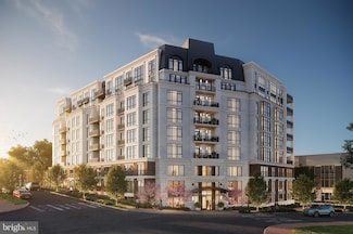 6718 Lowell Ave Unit 406, McLean, VA 22101