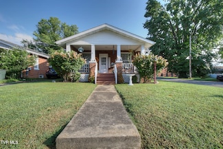 601 W D St, Elizabethton, TN 37643