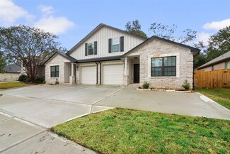 13018 Walden Rd Unit B, Montgomery, TX 77356