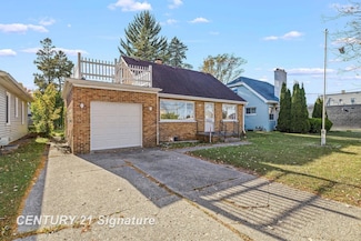 3433 Court St, Saginaw, MI 48602