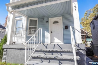 121 Sanford St Unit 2, East Orange, NJ 07018