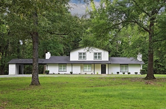 904 W Holland Ave, White Hall, AR 71602