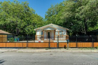 831 Madrid St, San Antonio, TX 78237