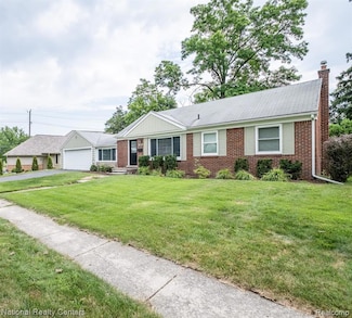 24010 Pickett Ave, Farmington, MI 48335