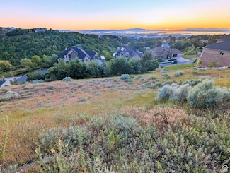 1735 S Temple Ct Unit 203, Bountiful, UT 84010